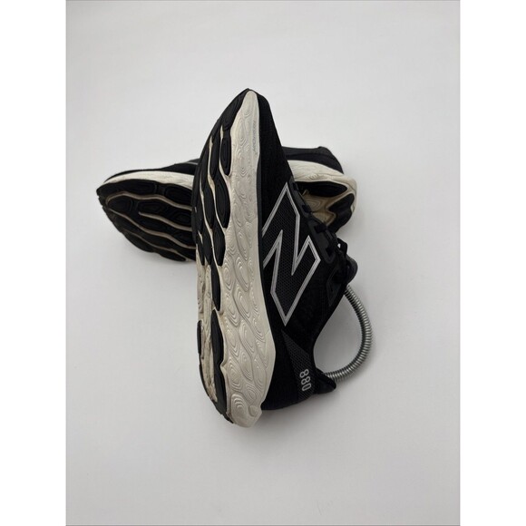 (945) New Balance Fresh Foam X 880v14 Shoes Womens 7 Wide Black Sea Salt Running - Picture 4 of 8